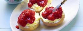 The Thrilling Adventures of Devon`s Cream Teas