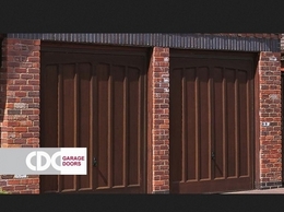 https://www.cdcgaragedoors.co.uk/ website