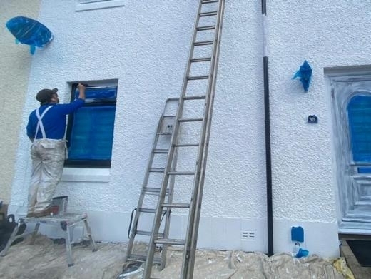 https://www.libertypaintersdecorators.co.uk/commercial-painting-ayrshire website